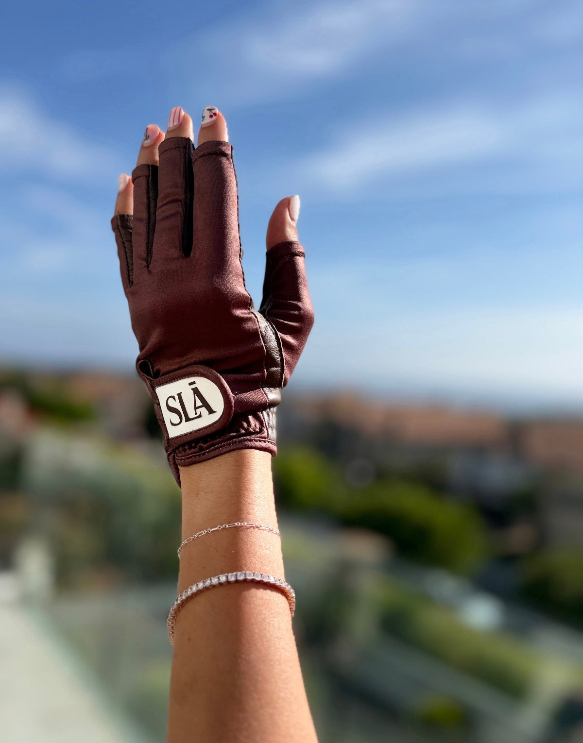 The SLĀ Fingerless Stretch Glove
